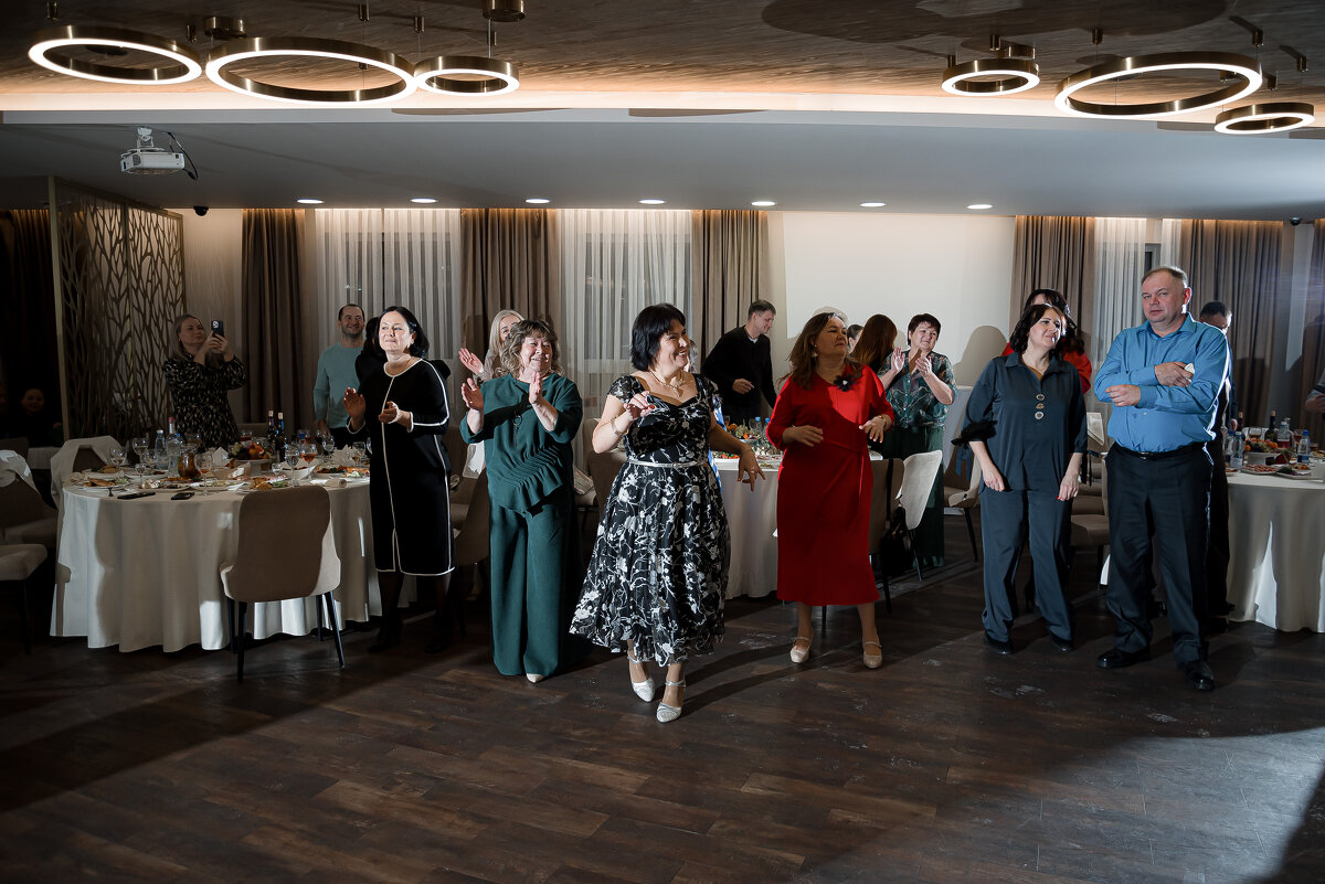 Банкет - Алена Иванова