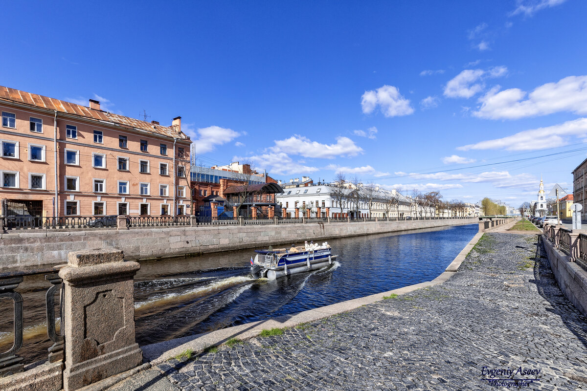 Весна в Петербурге - Евгений 