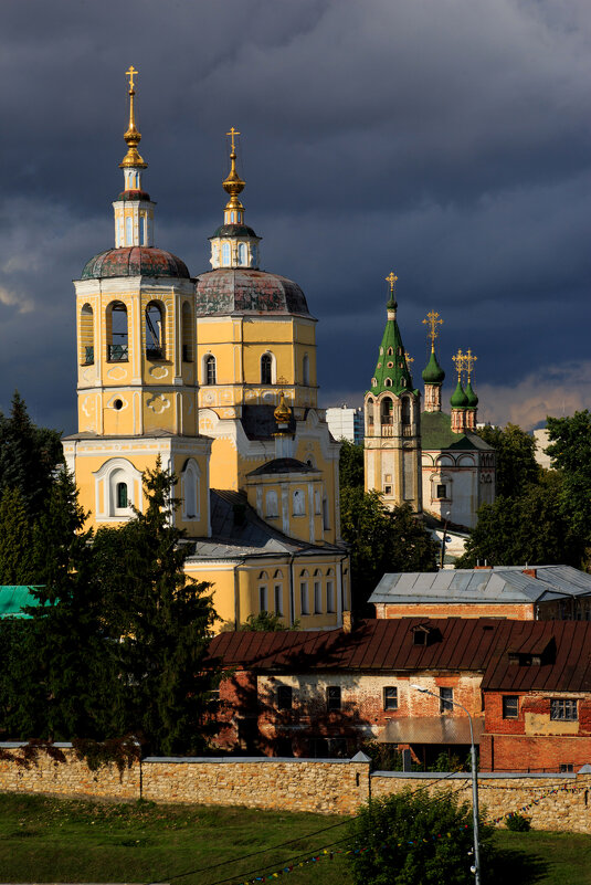 Старый  Серпухов - Владимир Гришин