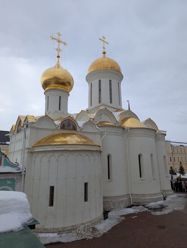 Троицкий собор. 1422-1425 г.г. - Ольга 