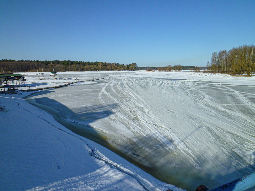 Любуюсь просторами с нашего мостика. - Михаил "Skipper"