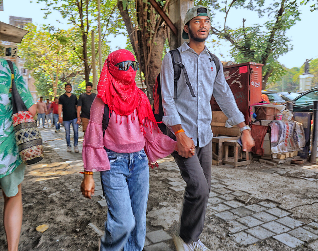 *** - Алексей Карташев