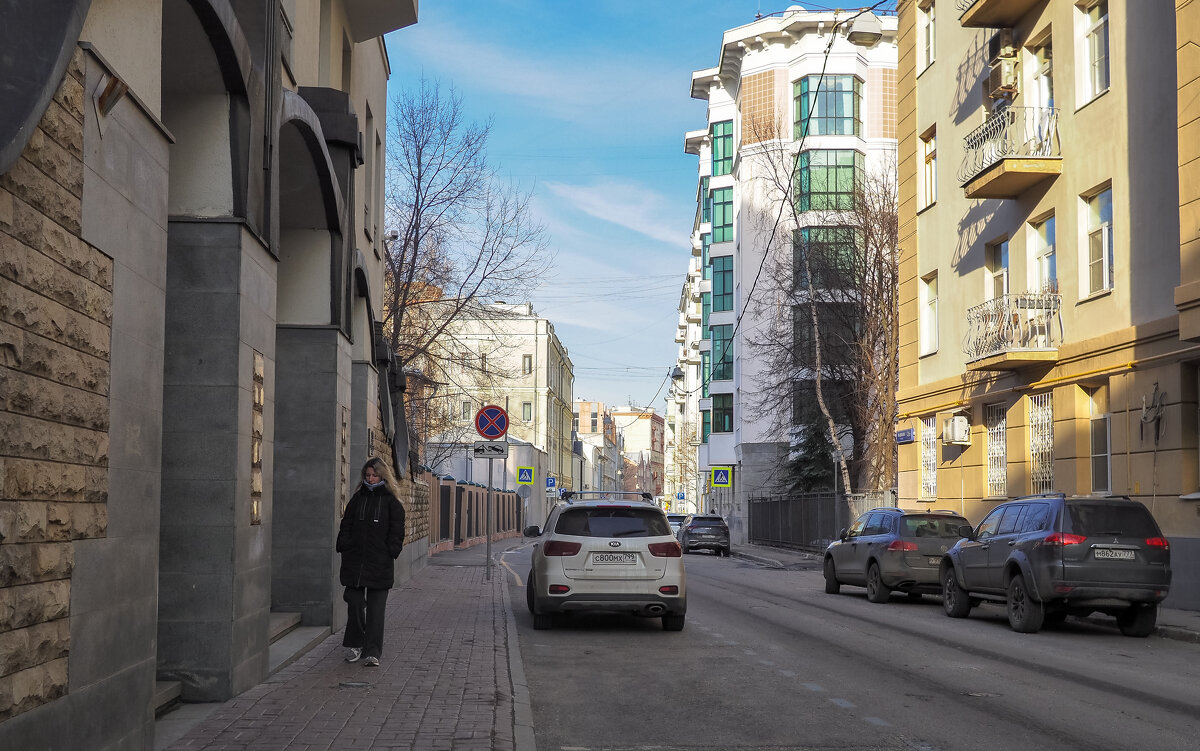 Уголок Москвы - юрий поляков