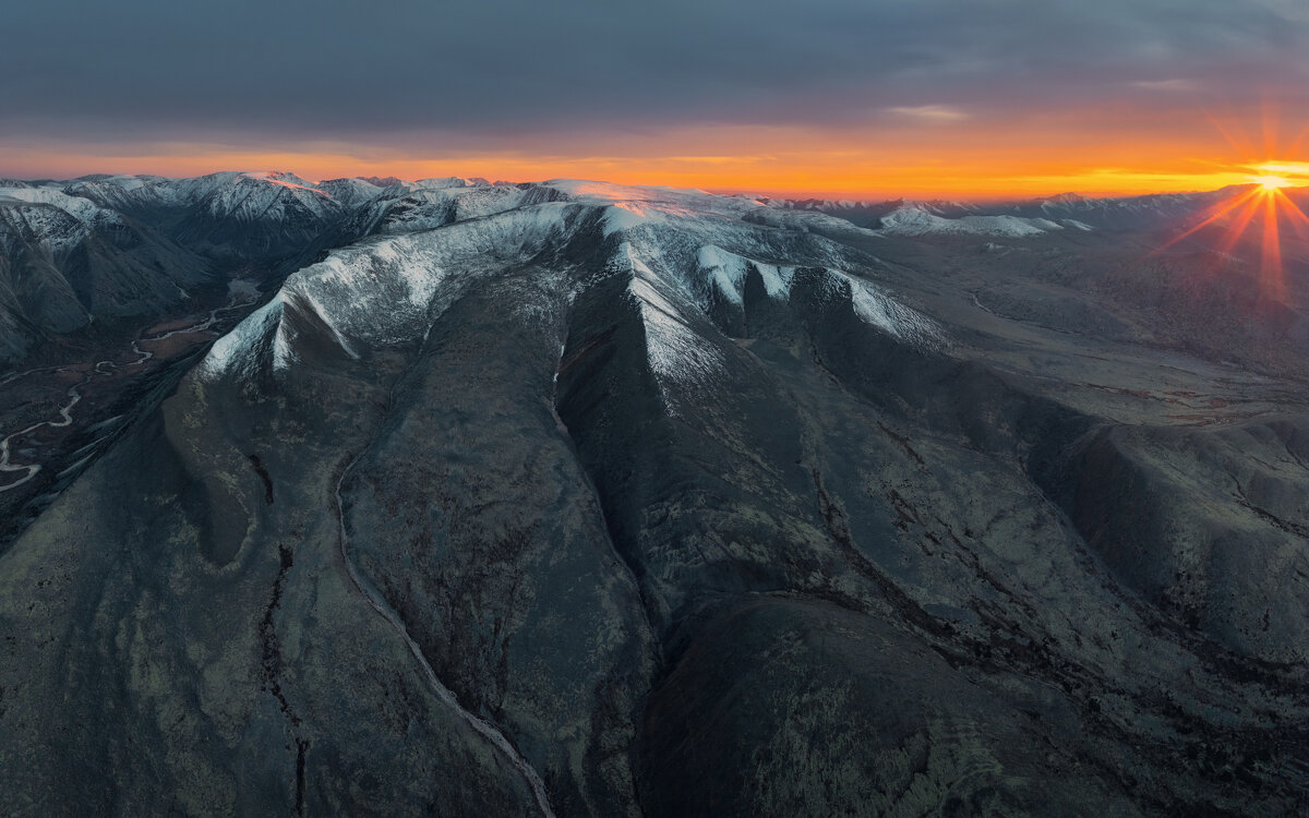 Закатный пыл - Дмитрий Шишкин