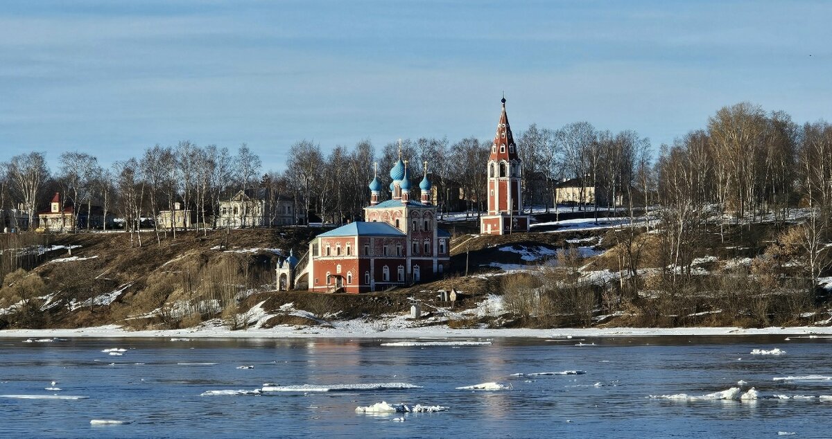 г. Тутаев. Казанская церковь. Ледоход - Михаил Свиденцов