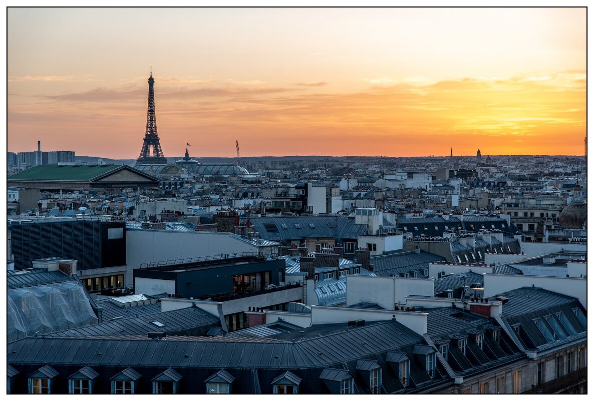 Закат над Парижем - Игорь Волков