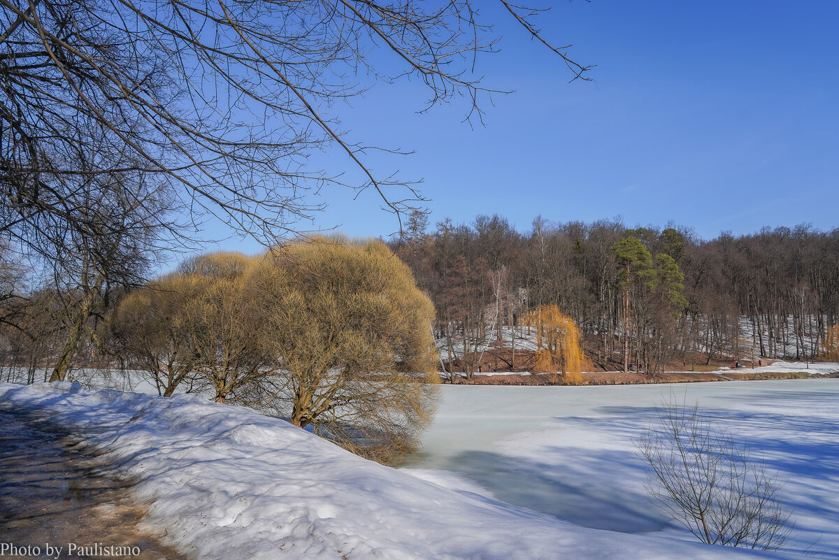Март в Царицыно... - Владимир Жданов