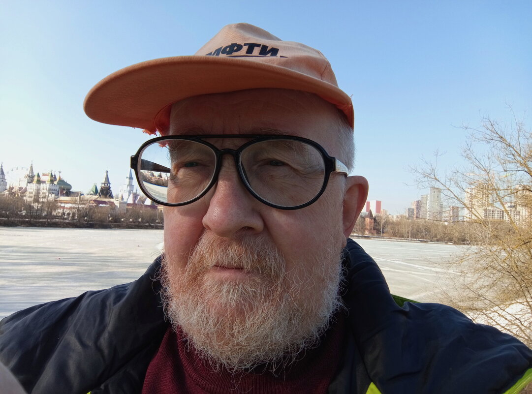 Окидываю взором мои "владения" - Андрей Лукьянов