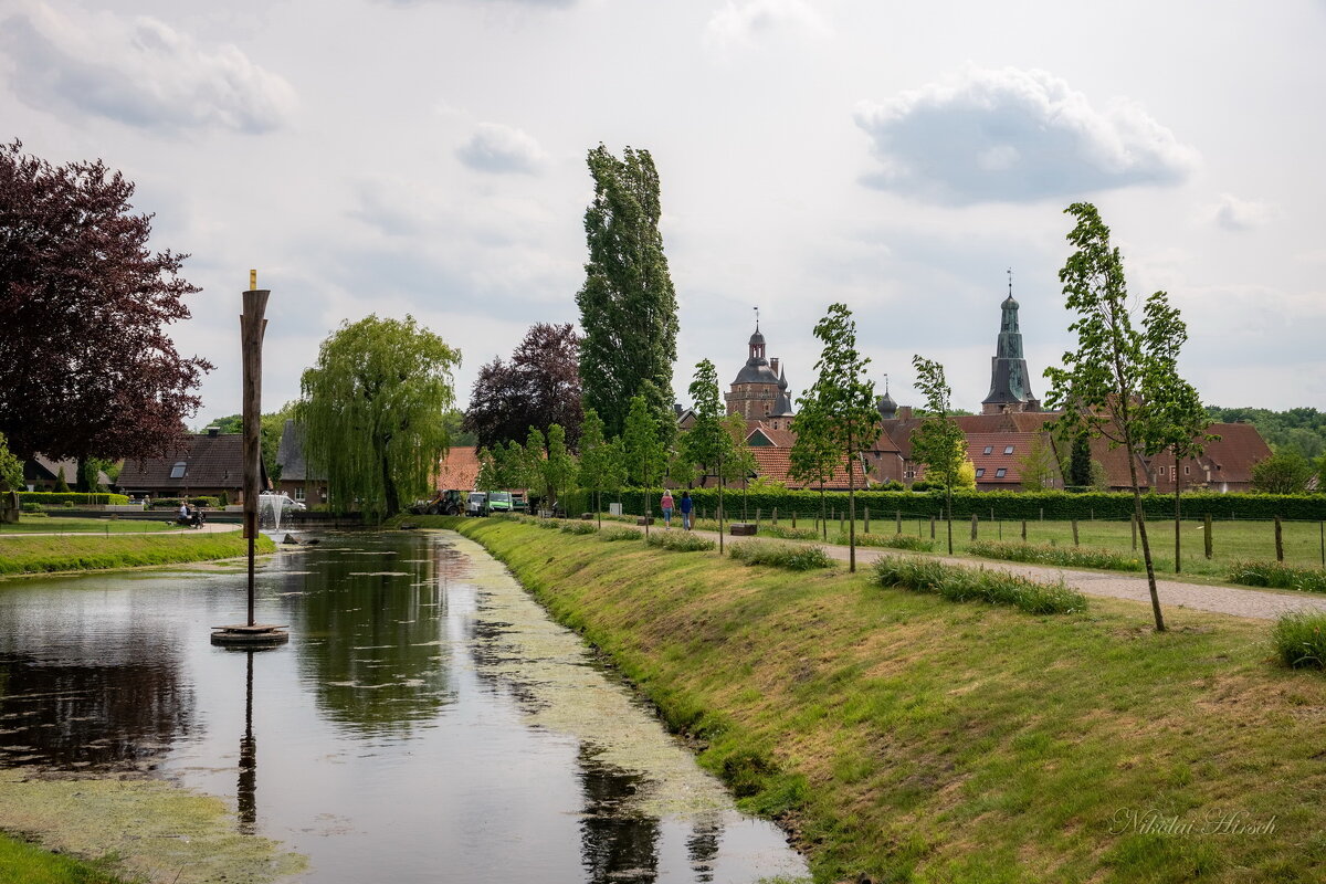 На пути к замку... - Николай Гирш