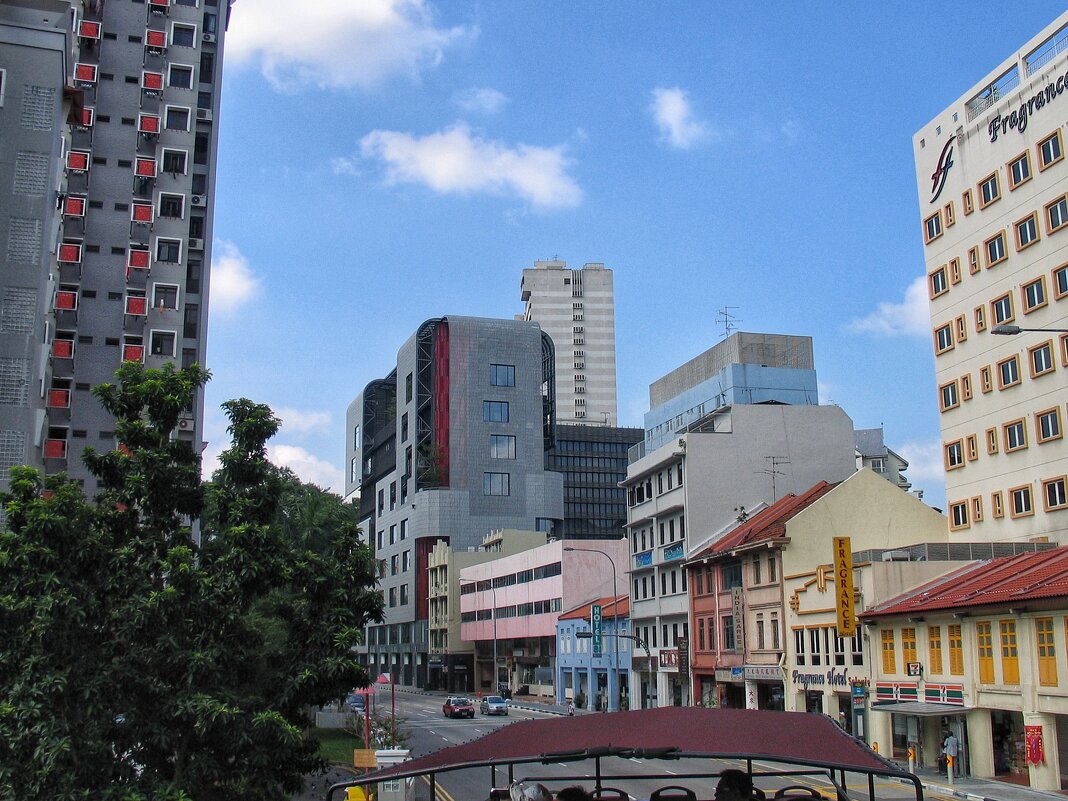 Из сусечного. Когда то на одном острове, в городе. Сингапуром звался - svk *