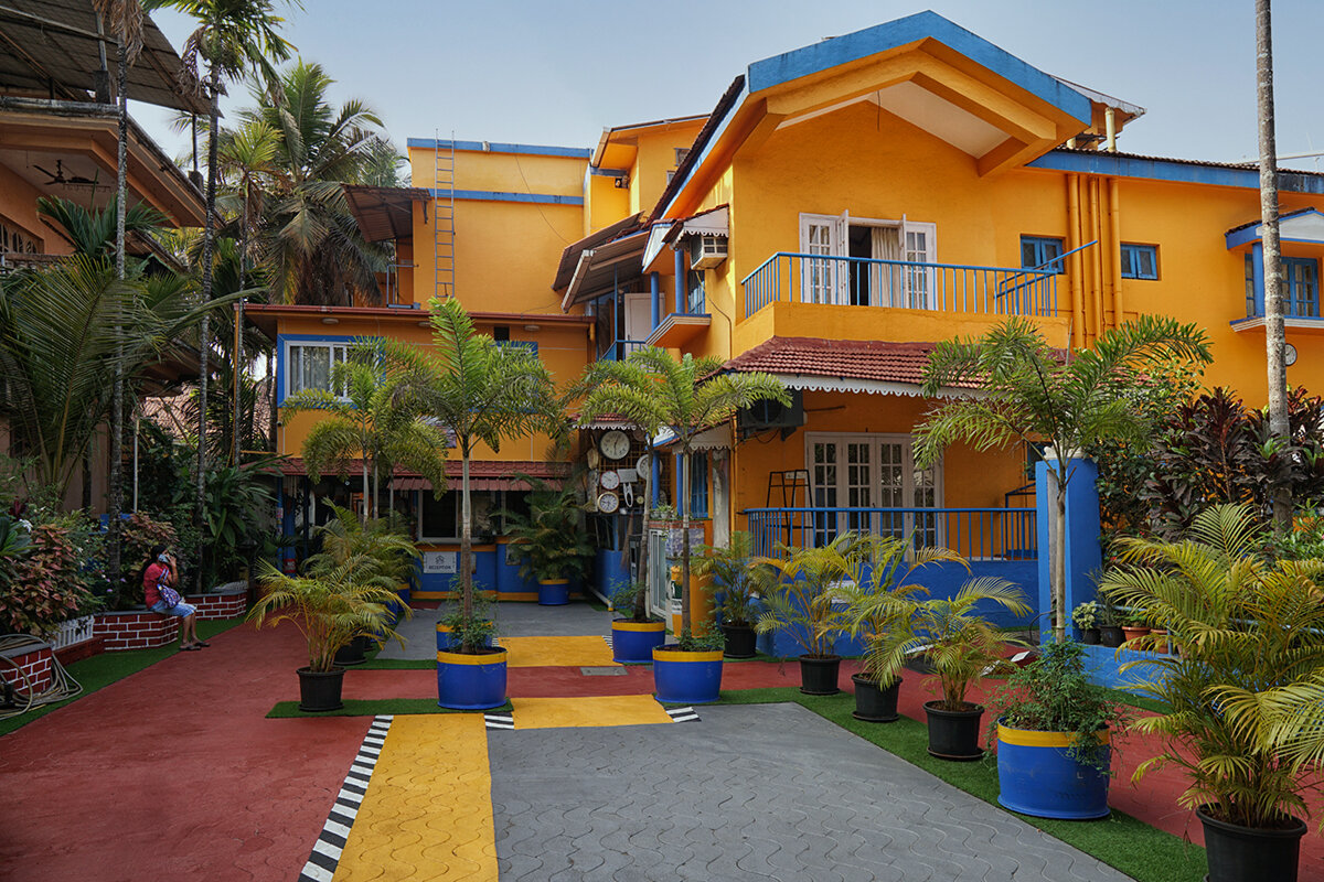 *** - Алексей Карташев