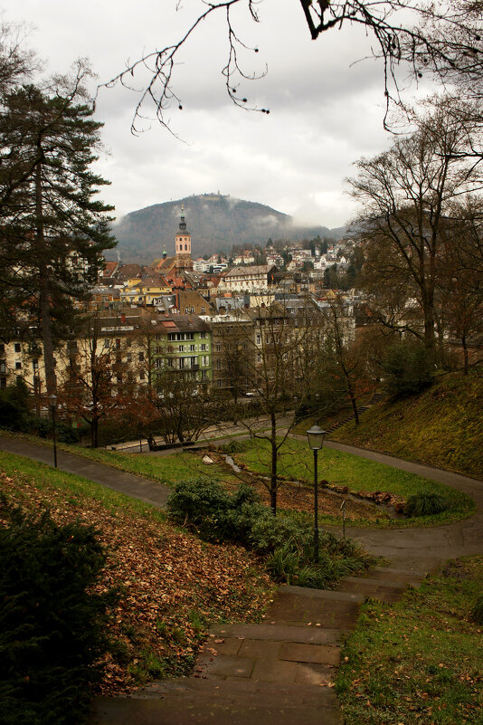 Взгляд на Баден-Баден - Сергей Порфирьев