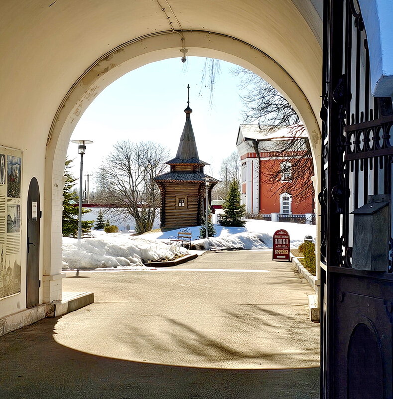 Картины Варницкого монастыря. - Михаил Свиденцов