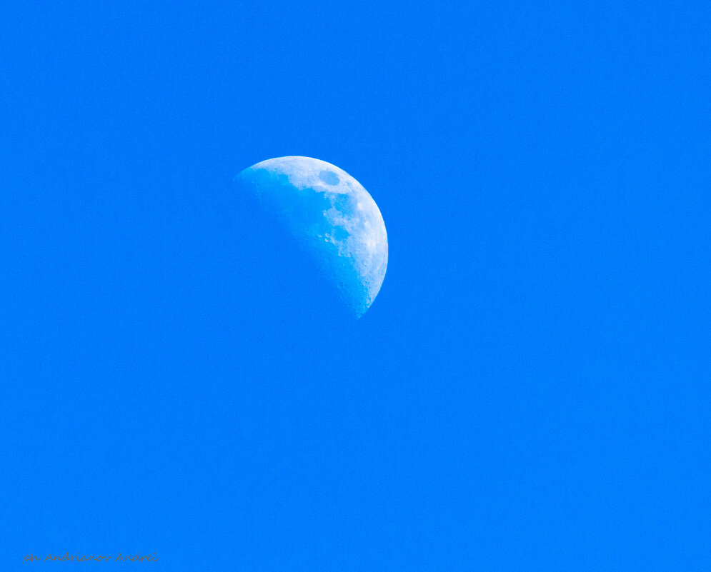 Вчера луну пострелял на 70-300. - Андрей Андрианов Вчера луну пострелял на 70-300. - Андрей Андрианов