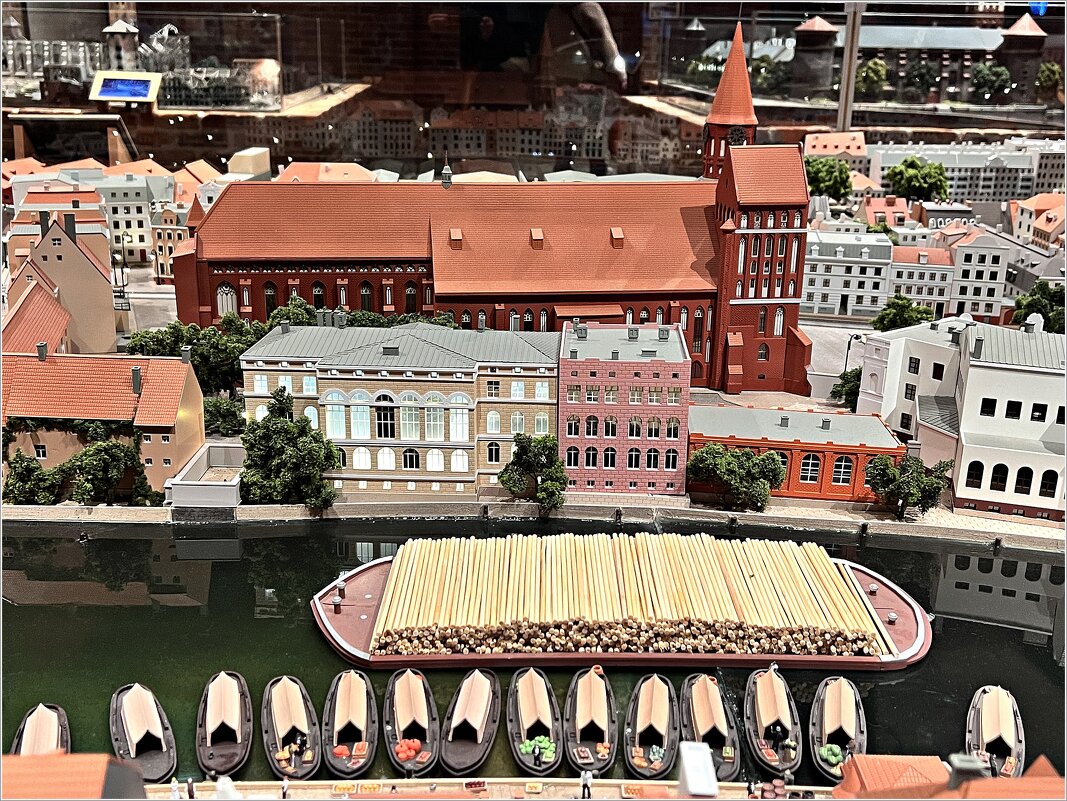 В музее КЁНИГСБЕРГ, - Валерия Комова