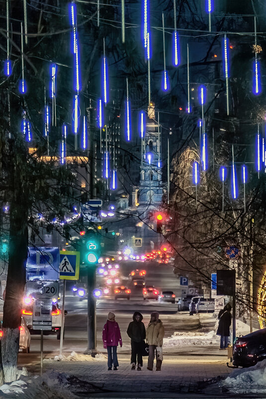Пронзая темноту... - Сергей Шатохин Пронзая темноту... - Сергей Шатохин