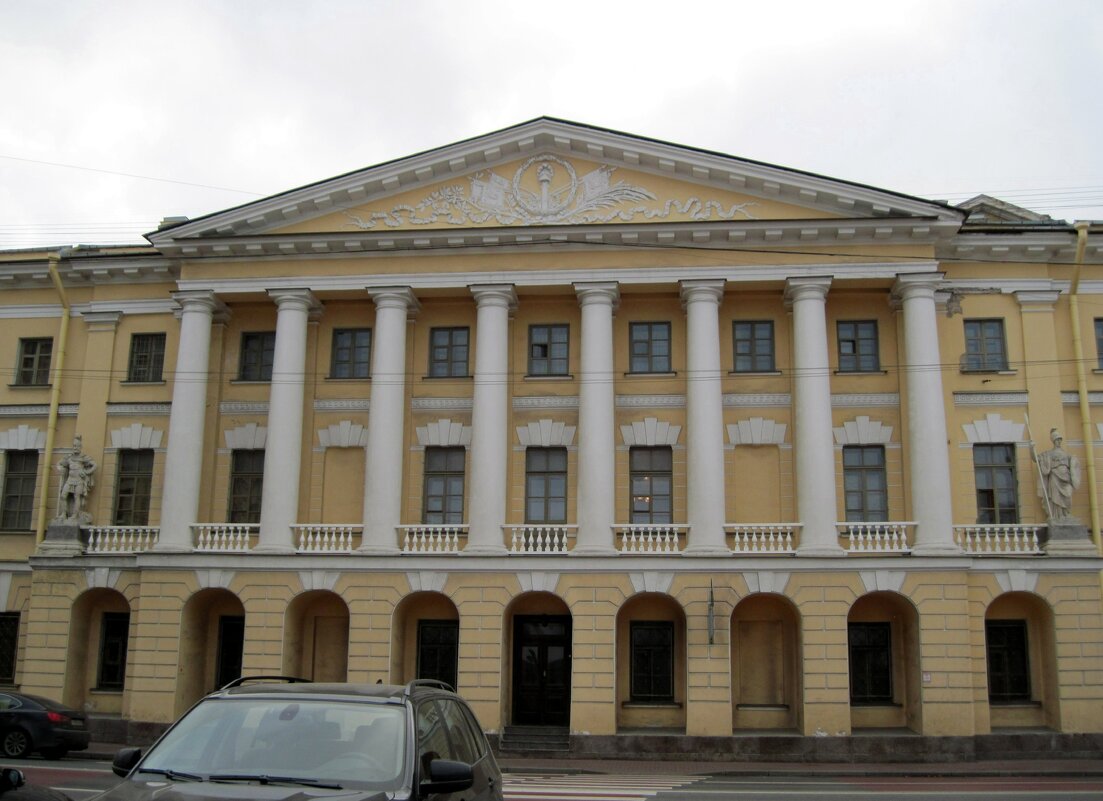 Воскресенская набережная. С 1923 по 2014 года набережная Робеспьера. - Ирина ***