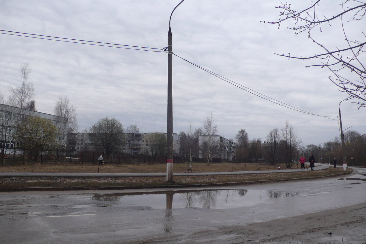 Провинциальный город. - Михаил Елочкин