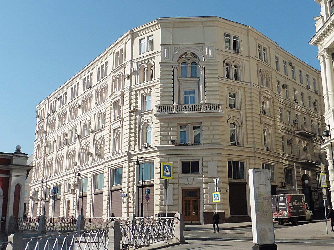 Дом Тверской мануфактуры Морозовых-Абрамовичей - Лидия Бусурина