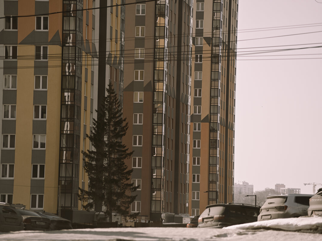 Случайно уцелевшее - Сергей Сергеев