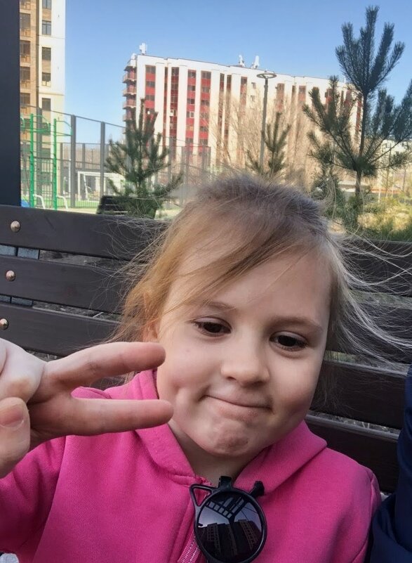 Смех девочки - Андрей Хлопонин