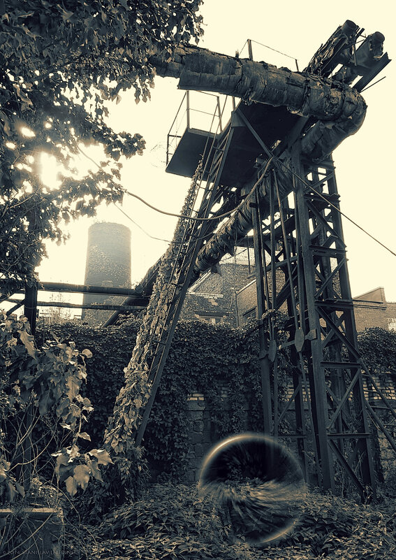 My magic Petersburg_00901 «Старая промзона» - Станислав Лебединский