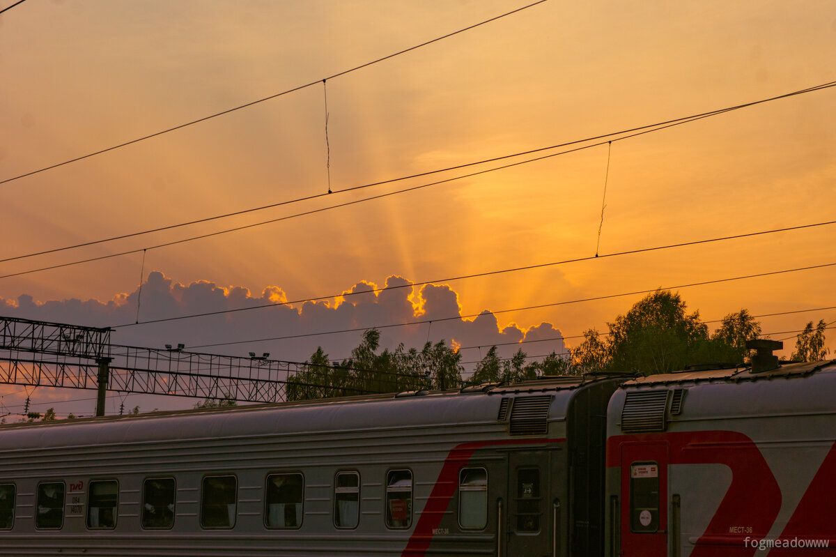 Поезд на закате - fogmeadowww m