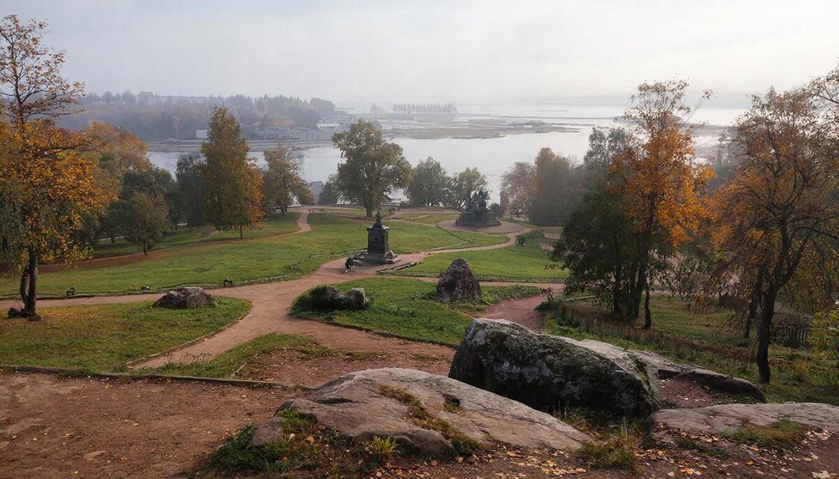 Пейзаж лесной с видом на море. - СЕРГЕЙ ФИЛОЧКИН