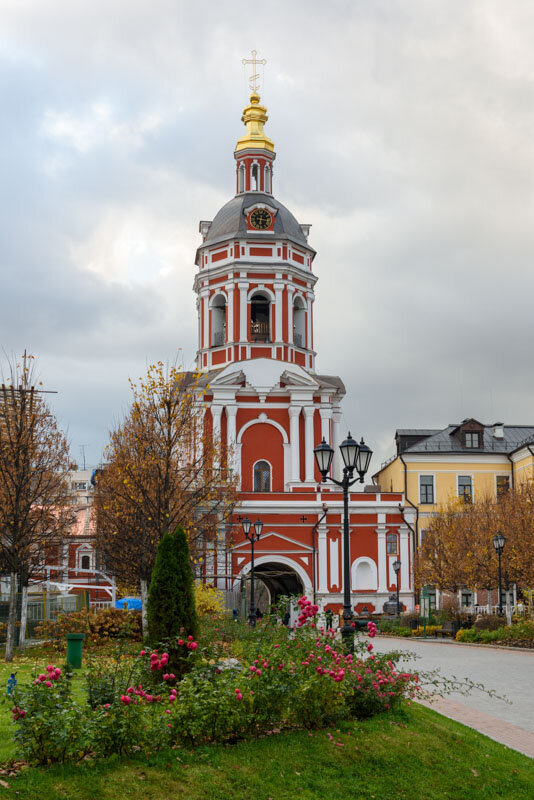 Надвратная церковь - Алексей 