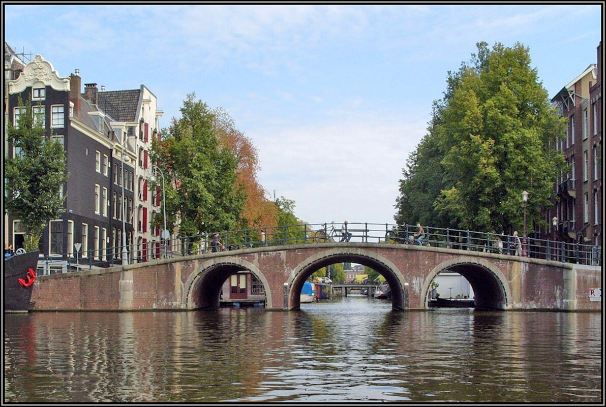 Прогулка по каналам Амстердама - Ольга Довженко Прогулка по каналам Амстердама - Ольга Довженко