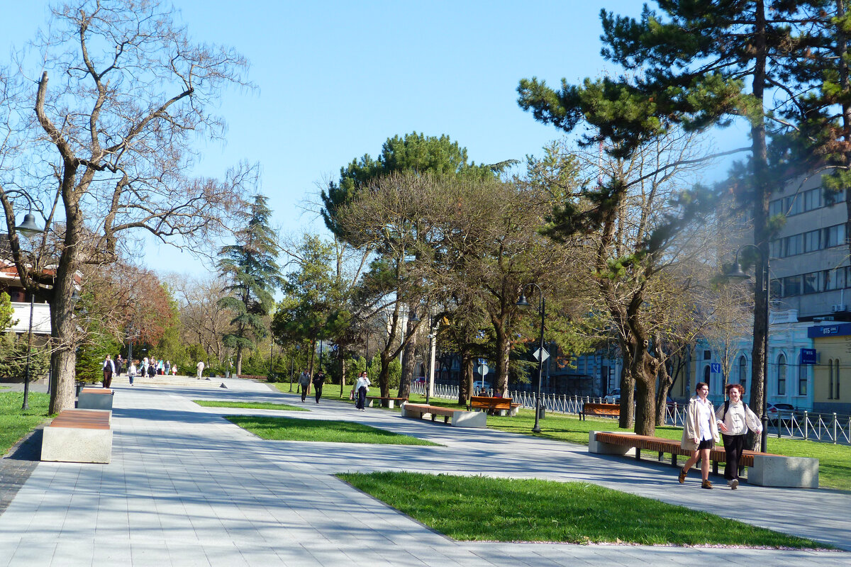 Весна в горсаду - Валентин Семчишин Весна в горсаду - Валентин Семчишин