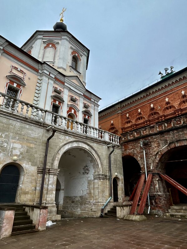 Монастырь - Натали 