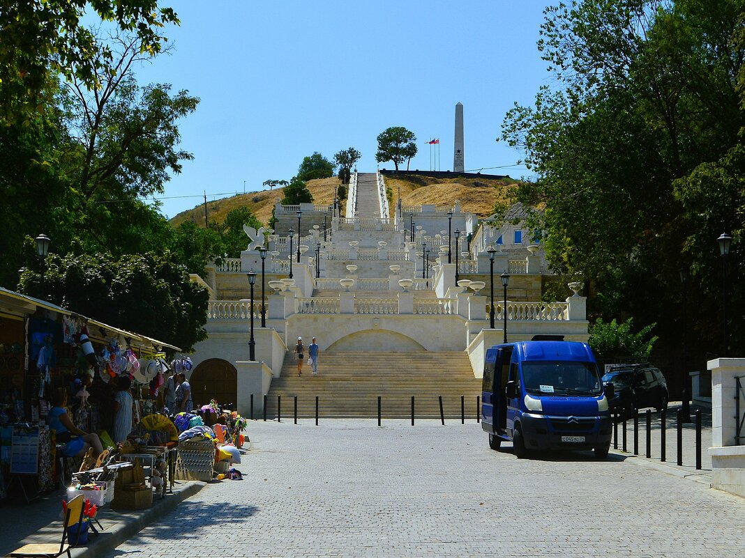 Керчь. Большая Митридатская лестница - Пётр Чернега