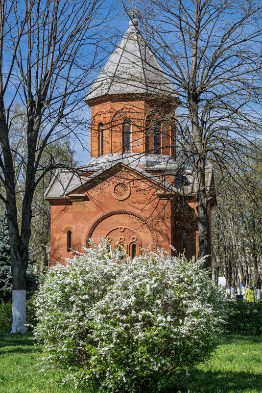 Армянская часовня - Игорь Сикорский Армянская часовня - Игорь Сикорский