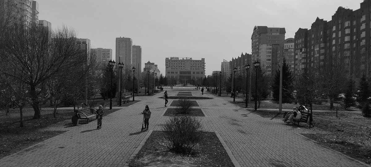 Сквер имени Ермакова. - Радмир Арсеньев