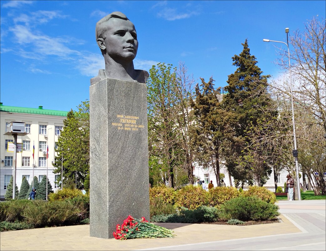 65 лет полёта человека в Космос! - Надежда 