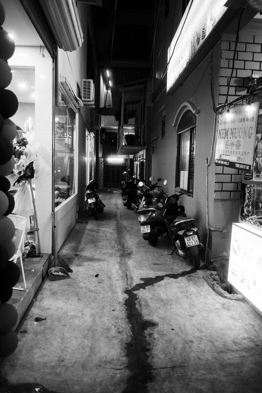 Переулки Нячанга! - Михаил Соколов Переулки Нячанга! - Михаил Соколов