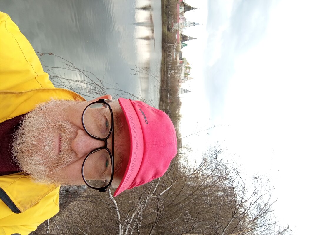 Всех с Праздником! С Праздниками! - Андрей Лукьянов Всех с Праздником! С Праздниками! - Андрей Лукьянов