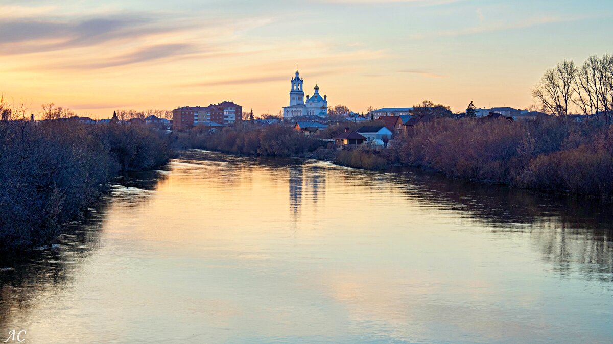 Закаты на Пышме (серия)удалитьредактировать - Любовь Сахарова