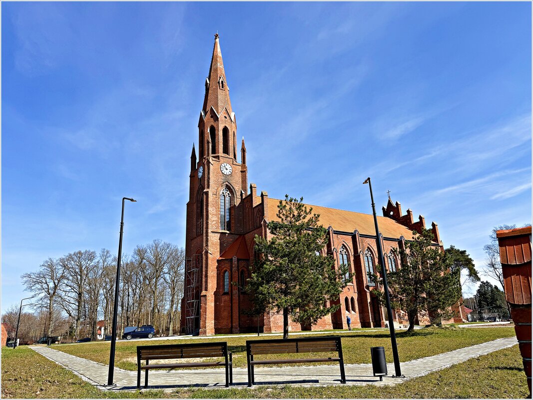 Кирха Хенрихсвальде 1869г. - Валерия Комова Кирха Хенрихсвальде 1869г. - Валерия Комова