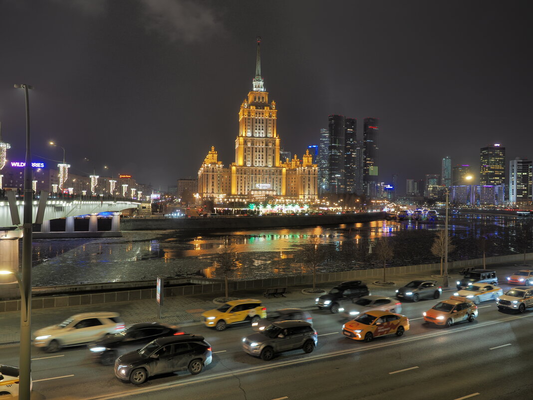 Москва, из вечерних прогулок. - Евгений Седов Москва, из вечерних прогулок. - Евгений Седов