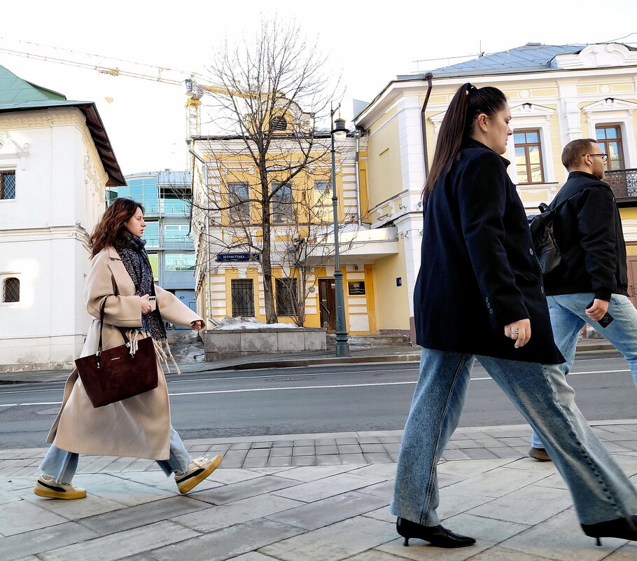 *** - Владимир Захаров