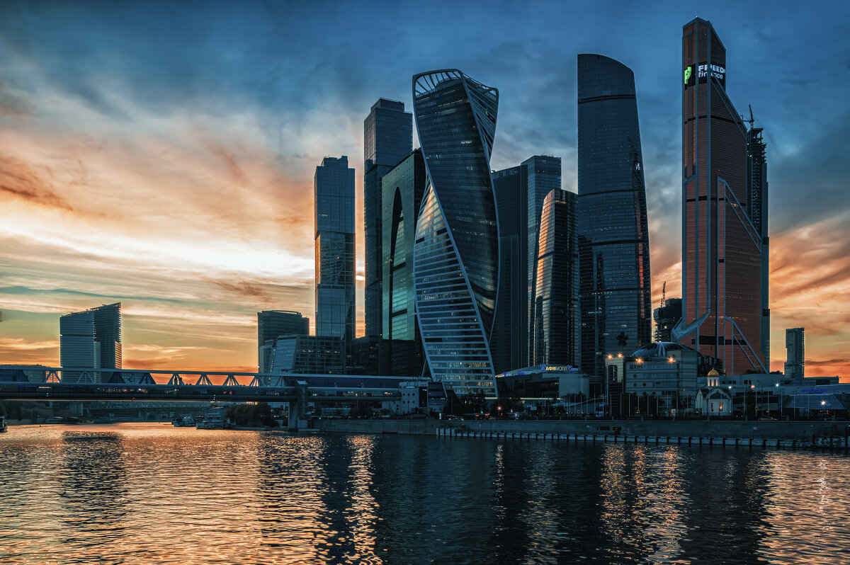 Сити - Олег Подлесных