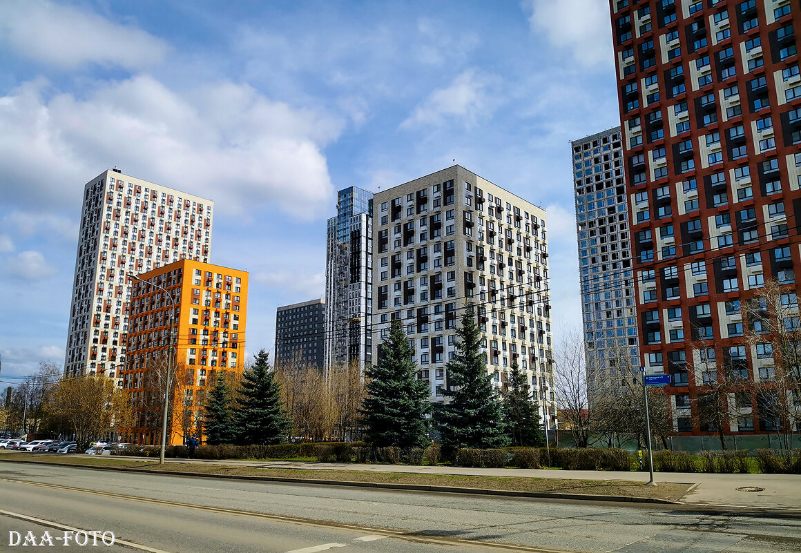 ГОРОДСКОЙ КВАРТАЛ. - Александр Дмитриев
