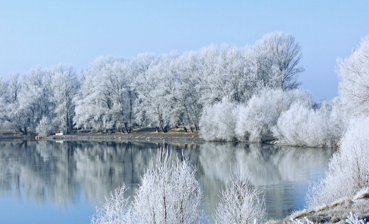 Синий синий иней... - Олег Кабанец