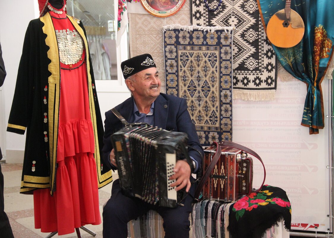 Праздник - Венера Чуйкова