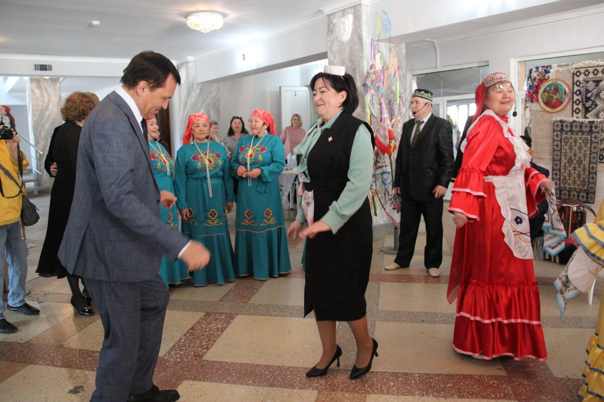 Праздник - Венера Чуйкова