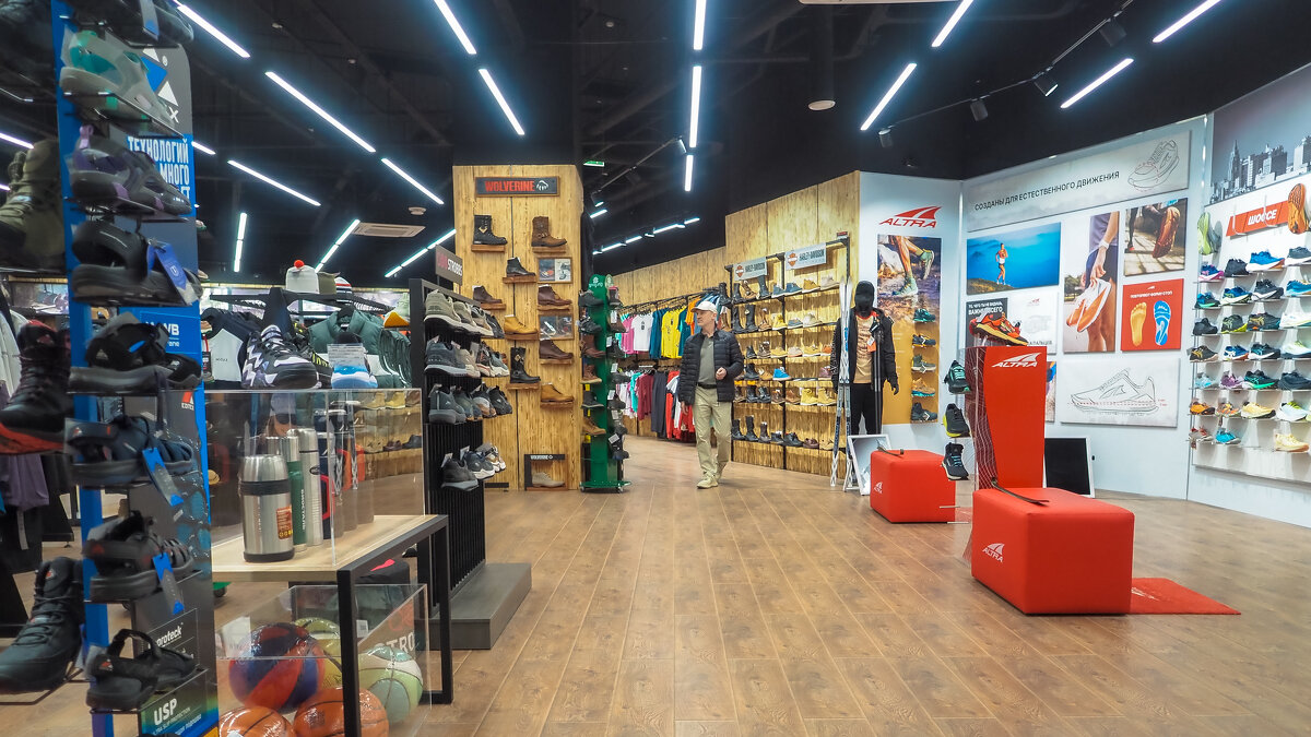 Зарисовка из ТЦ - юрий поляков