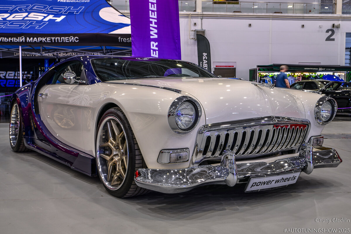 Bugatti Волга - Юрий Гладилин