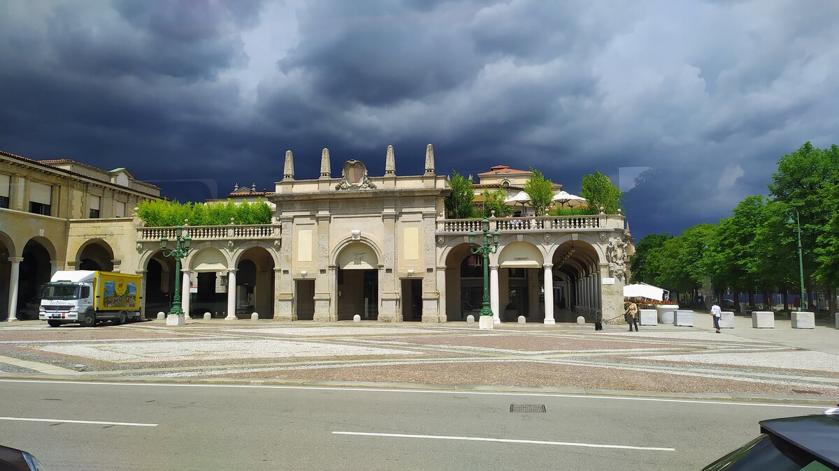 Гроза грозится - Юлия 